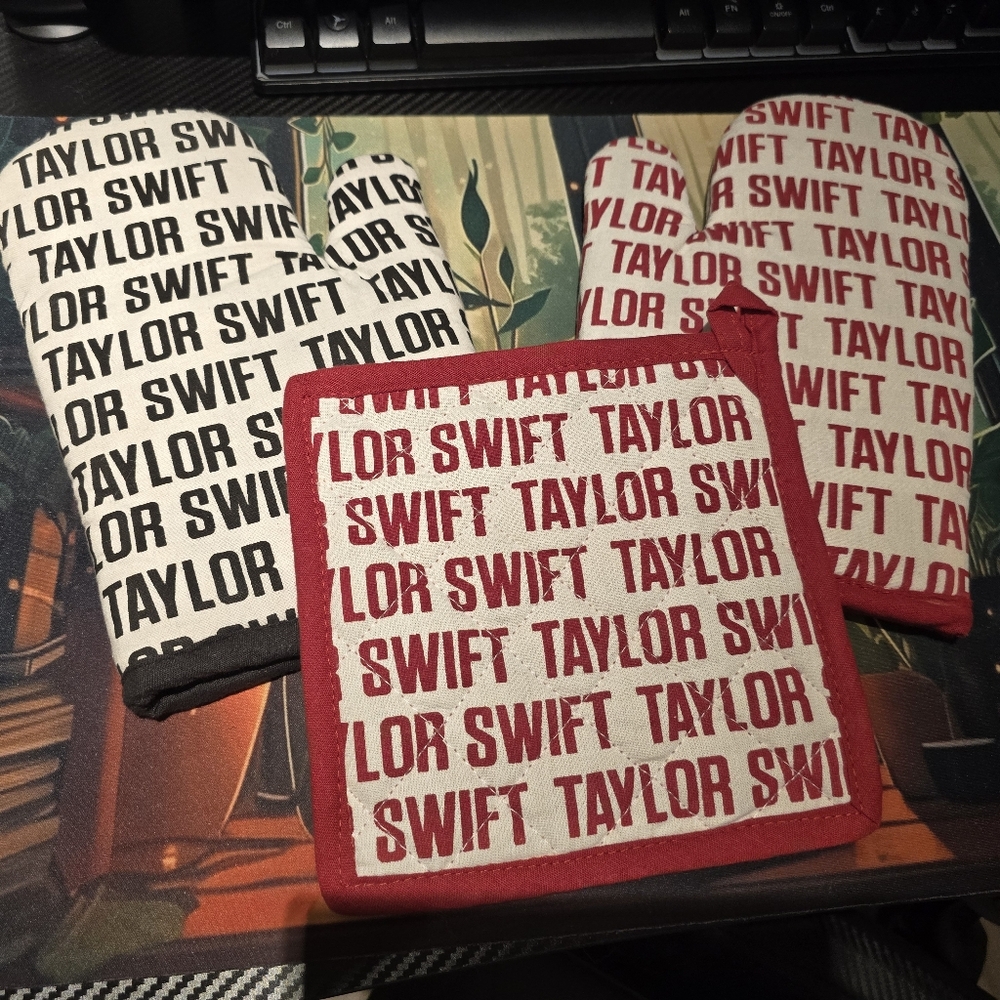 Taylor Swift RED album - Red and White Kitchen Set With APRON
